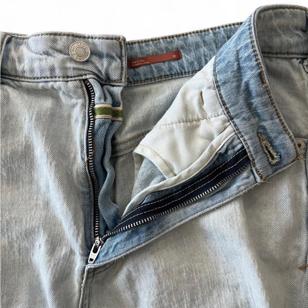 Pilcro and the Letterpress Anthropologie Distressed High-Waisted LightWash Short - Picture 5 of 7